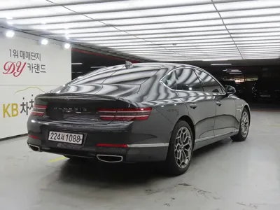 Genesis G80 2022, 97000 км, за 20940 USD