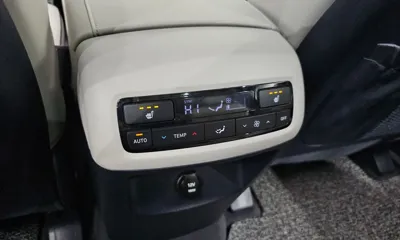 Hyundai Palisade 2019, 106447 км, за 16556.28 USD - фото 19
