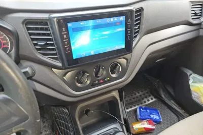 Wuling Hongguang V 2022, 73600 км, за 6487 USD - фото 10