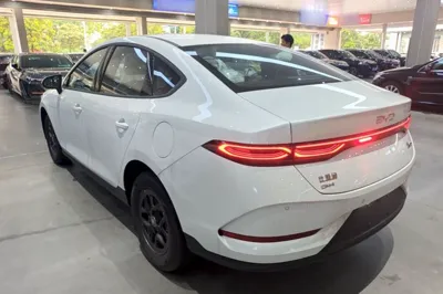 BYD Qin Plus 2026, 100 км, за 13334 USD