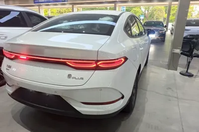 BYD Qin Plus 2026, 100 км, за 13334 USD - фото 6