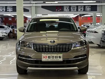 Skoda Karoq 2021, 49000 км, за 10741.27 USD