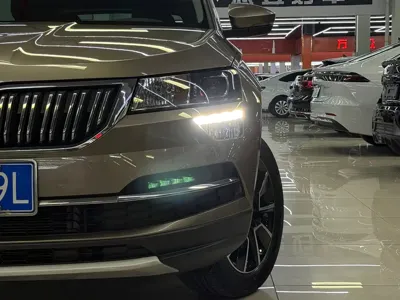 Skoda Karoq 2021, 49000 км, за 10741.27 USD - фото 7
