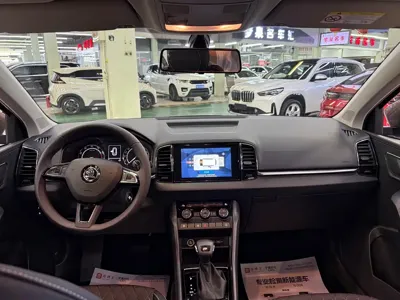 Skoda Karoq 2021, 49000 км, за 10741.27 USD - фото 9