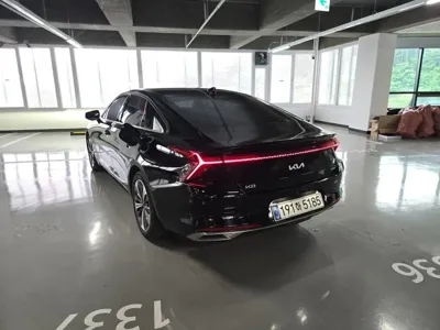 Kia K8 2022, 71695 км, за 3702.25 USD