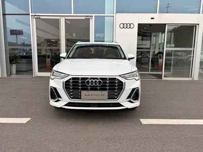 Audi Q3 2020, 100000 км, за 11708.78 USD