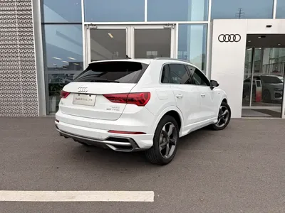 Audi Q3 2020, 100000 км, за 11708.78 USD