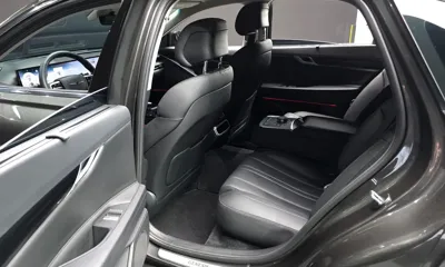 Genesis G80 2026, 3900 км, за 35972.17 USD - фото 12