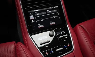 Porsche Panamera 2023, 3430 км, за 84508.84 USD - фото 18