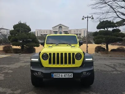 Jeep Gladiator 2023, 31835 км, за 30987.77 USD