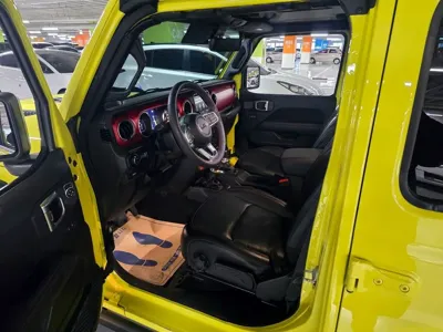Jeep Gladiator 2023, 31835 км, за 30987.77 USD - фото 10