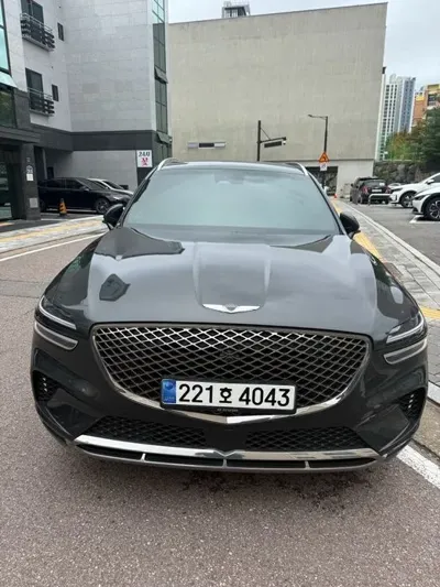 Genesis GV70 · 2024 год