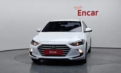 Hyundai Avante 2017, 142047 км, за 3838.15 USD