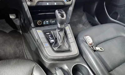 Hyundai Avante 2017, 142047 км, за 3838.15 USD - фото 9
