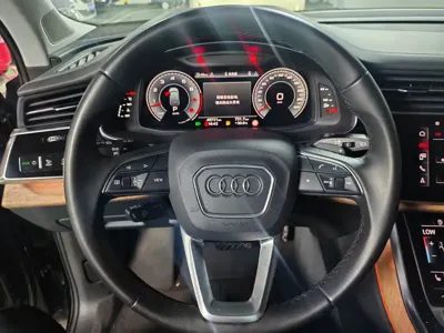 Audi Q7 2023, 40000 км, за 58397.16 USD - фото 7
