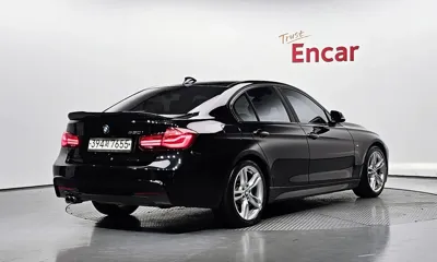 BMW 3-Series 2018, 129037 км, за 12034.88 USD