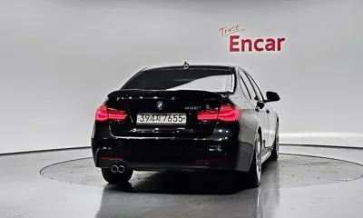 BMW 3-Series 2018, 129037 км, за 12034.88 USD