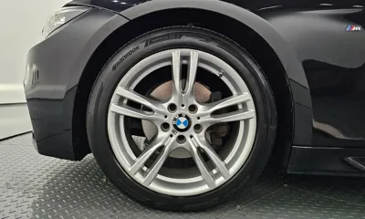 BMW 3-Series 2018, 129037 км, за 12034.88 USD