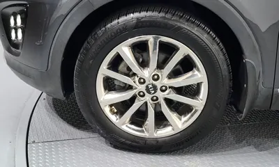 Kia Sorento 2017, 161724 км, за 7994.71 USD