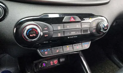 Kia Sorento 2017, 161724 км, за 7994.71 USD - фото 16