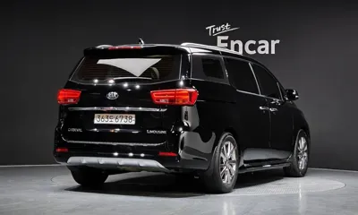Kia Canival 2020, 132211 км, за 11721.03 USD