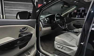 Kia Canival 2020, 132211 км, за 11721.03 USD - фото 10