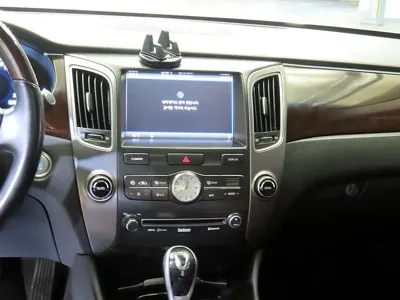 Hyundai Equus 2012, 200909 км, за 2430.37 USD - фото 11