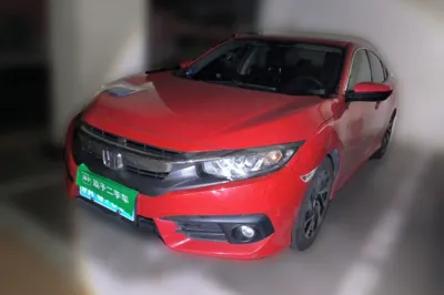 Honda Civic · 2016 год