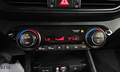 Kia K3 2019, 49822 км, за 9518.18 USD - фото 18
