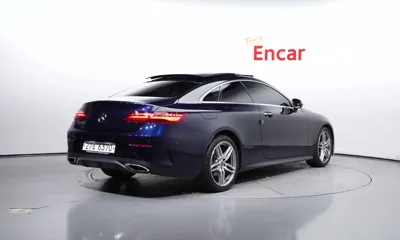 Mercedes-Benz E-Class 2017, 100204 км, за 15436.15 USD