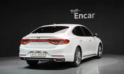 Hyundai Grandeur 2019, 120756 км, за 9780.75 USD