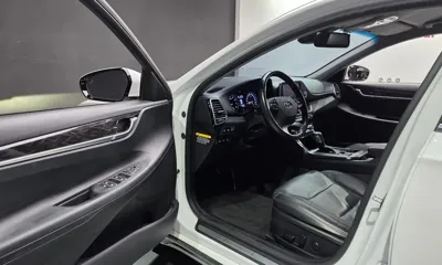 Hyundai Grandeur 2019, 120756 км, за 9780.75 USD - фото 10