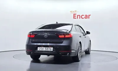 Kia K7 2016, 227520 км, за 4558.97 USD