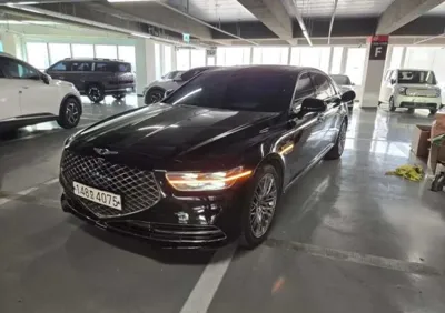 Genesis G90 2021, 101558 км, за 4997.36 USD