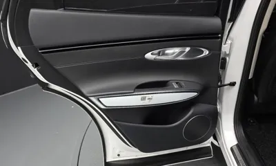 Genesis GV70 2023, 47758 км, за 25807.7 USD - фото 25