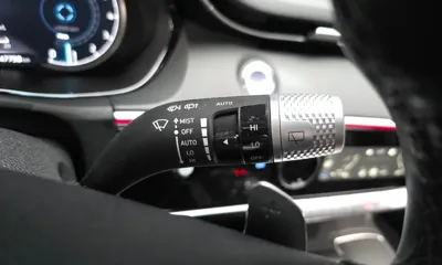 Genesis GV70 2023, 47758 км, за 25807.7 USD - фото 29