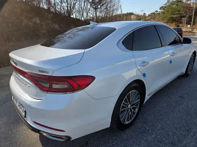 Hyundai Grandeur 2019, 90920 км, за 13335.95 USD