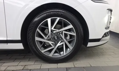 Hyundai Grandeur 2023, 74057 км, за 18827.37 USD - фото 21
