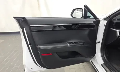 Hyundai Grandeur 2023, 74057 км, за 18827.37 USD - фото 24