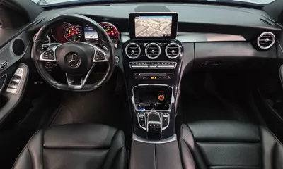Mercedes-Benz C-Class 2018, 51102 км, за 12781.45 USD - фото 7