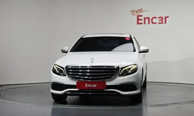 Mercedes-Benz E-Class 2019, 164332 км, за 12669.03 USD