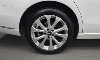 Mercedes-Benz E-Class 2019, 164332 км, за 12669.03 USD