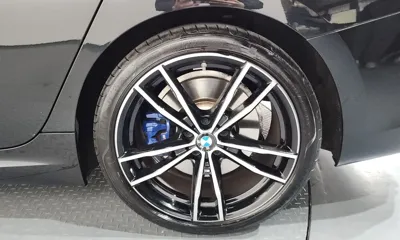 BMW 3-Series 2022, 54561 км, за 25761.57 USD
