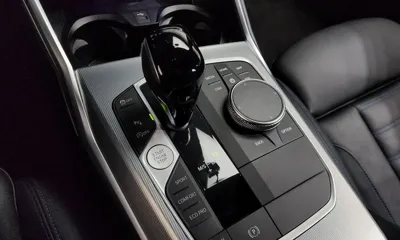BMW 3-Series 2022, 54561 км, за 25761.57 USD - фото 9