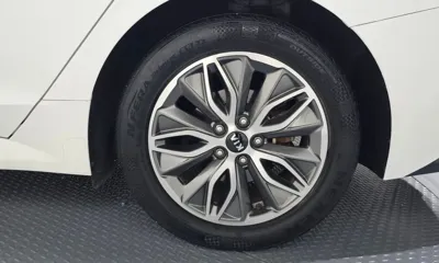 Kia K5 2020, 68679 км, за 14113.17 USD - фото 21