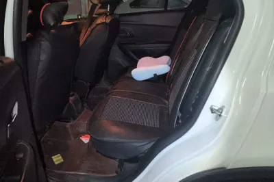 Chevrolet Trax 2016, 81000 км, за 3922 USD - фото 14