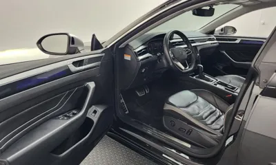 Volkswagen Arteon 2023, 83146 км, за 18103.73 USD - фото 10