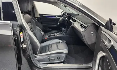 Volkswagen Arteon 2023, 83146 км, за 18103.73 USD - фото 11