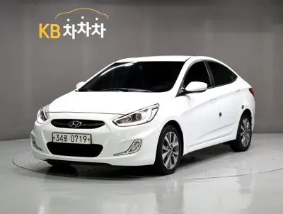 Hyundai Accent · 2016 год