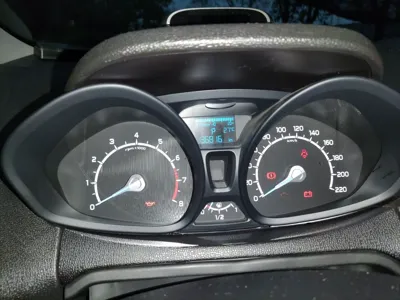 Ford EcoSport 2016, 136800 км, за 3324 USD - фото 13